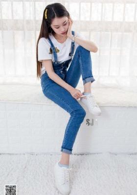 新婚夫妇白天啪啪自拍_高清视频大全