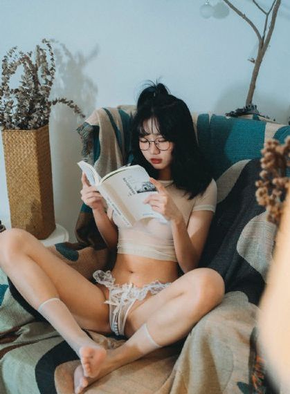 在线高清国语成人网站_BD韩语在线播放